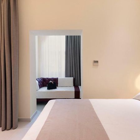Palazzo Tritone & Abagnale Bed and Breakfast Sorrento Buitenkant foto