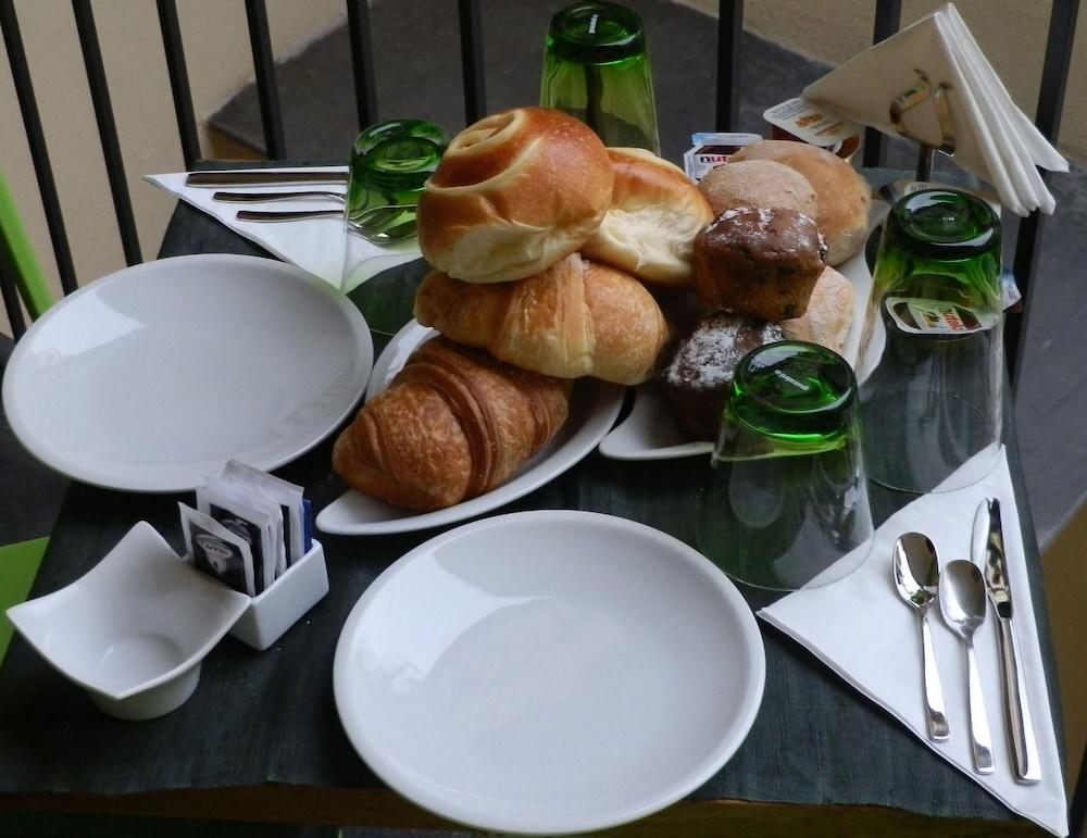 Palazzo Tritone & Abagnale Bed and Breakfast Sorrento Buitenkant foto